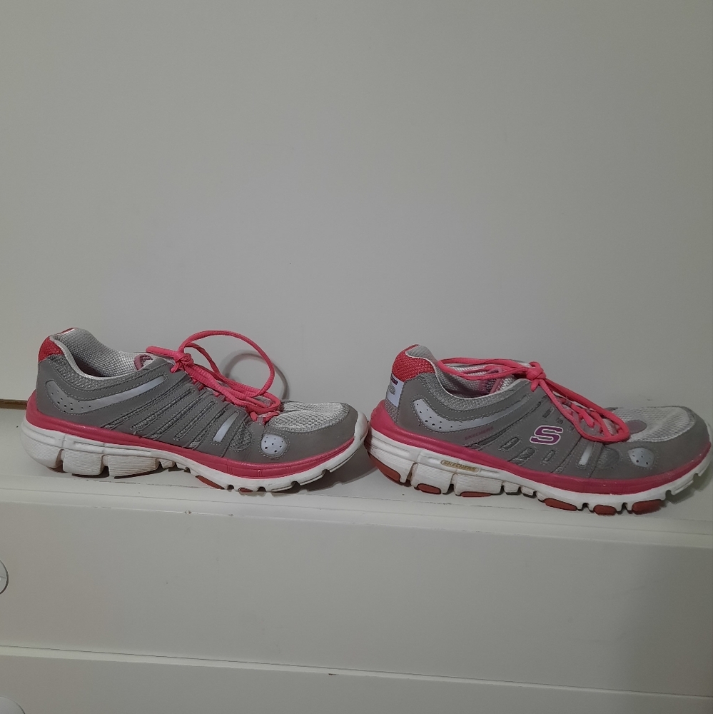 Sneaker shoes / Running shoes